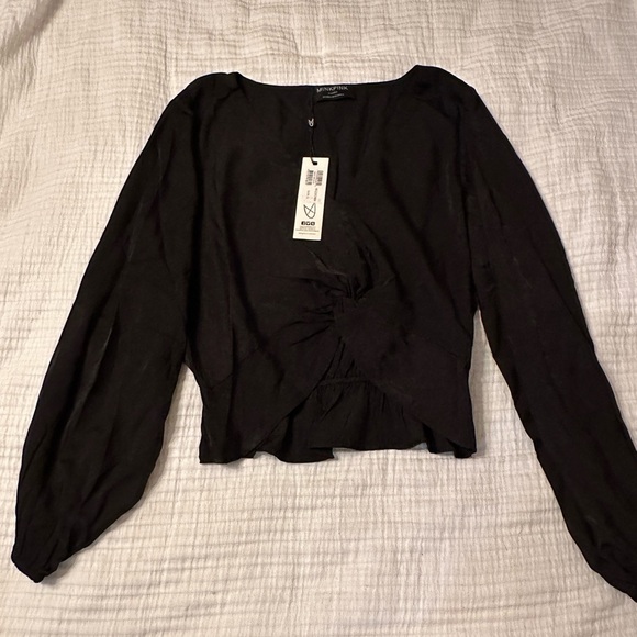 MinkPink Harper Twist Blouse - NWT - Size XL - Picture 4 of 11